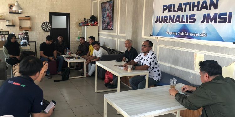 Sukses, Pelatihan Jurnalisme oleh JMSI Kaltim dan Kukar Diikuti oleh Puluhan Peserta