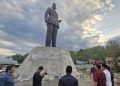 Wakil Bupati Rendi Solihin Tinjau Pembangunan Monumen Patung Soekarno di Sangasanga