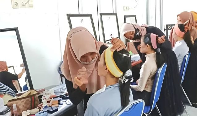 Pelatihan Keterampilan Baru untuk Pemberdayaan Janda Digelar Distransnaker Kukar