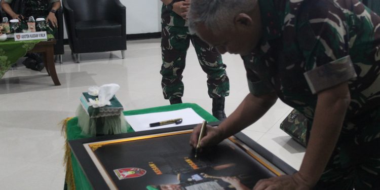 Pangdam VI/Mlw Perintahkan Kodim Jajaran Percepat Program Cetak Sawah di Kalimantan Utara