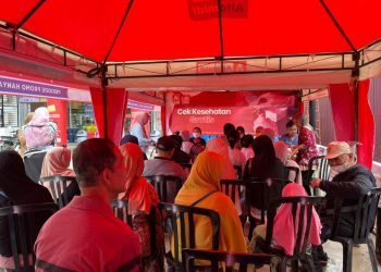 Pentingnya Hidup Sehat: Alfamidi Edukasi Warga Lewat Pemeriksaan Gratis