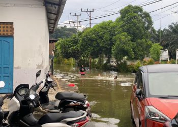 Air Surut di Kawasan Pemuda, Jalan Ahmad Yani Kembali Bisa Dilewati