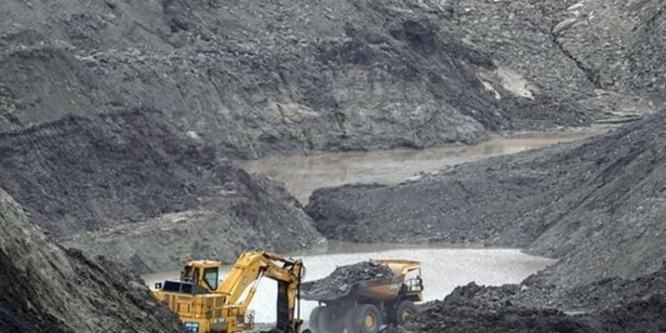 “Seratus Penipu di Tambang”