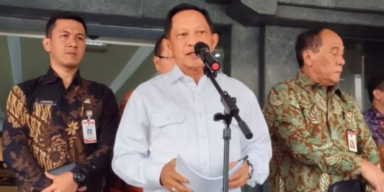 Panas di MK 4-5 Februari