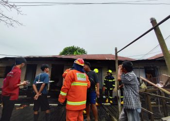 Televisi Meledak, Rumah Warga di Tenggarong Dilalap Api