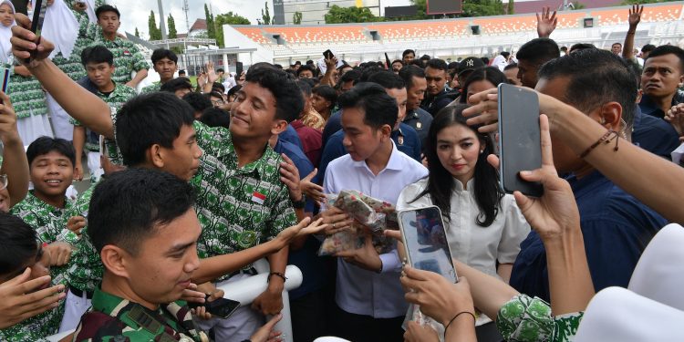 Dorong Olahraga Nasional, Wapres Gibran Tinjau Fasilitas Stadion Segiri Samarinda