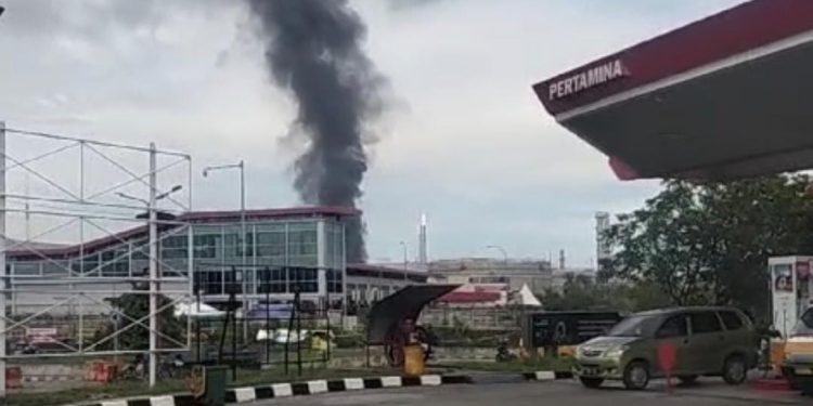 Kilang Minyak Balikpapan Alami Kondisi Abnormal, Pertamina: Situasi Aman Terkendali
