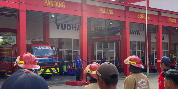 Disdamkarmatan Kukar Perkuat Persiapan Jelang Ramadan dengan Apel Kesiapsiagaan Kebakaran