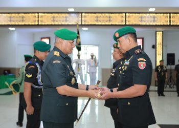 Kodam VI/Mulawarman Jaga Regenerasi dengan Sertijab Penuh Makna