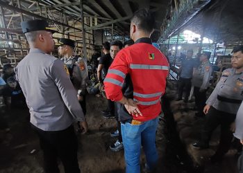 Polisi dan Warga Bersatu, Arena Judi Sabung Ayam di Kukar Ditertibkan