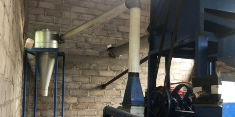 Desa Segihan Dorong Kemandirian Petani Lewat Pengelolaan Penggilingan Padi Sendiri