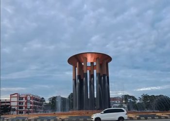 Dinas PU Kukar Pastikan Pujasera Bundaran Tuah Himba Tidak Akan Mangkrak Tahun Ini