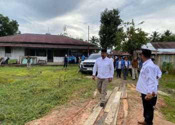 Bupati Kukar Siapkan Skema Pendanaan Perbaikan Jalan Menuju Posyandu Loa Ulung