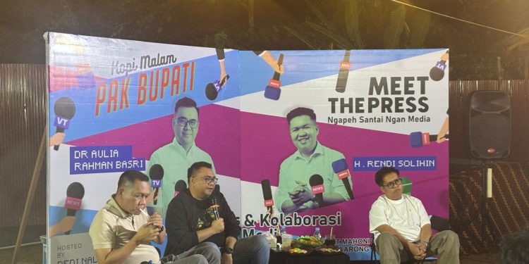 Malam Santai Bersama Media: Gaya Baru Kepemimpinan Aulia–Rendi di Kukar