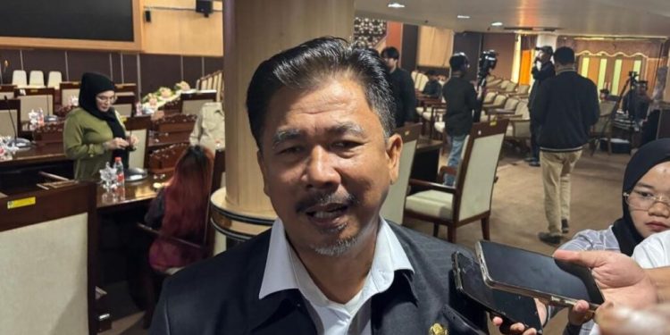 Pemkab Kukar Hentikan Sementara Pengadaan APBD 2025 karena Defisit