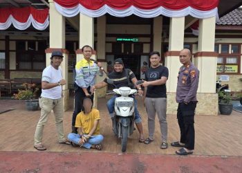 Pria Pemalak Sopir Truk Bersenjata Tajam Diciduk Tim Garangan Polsek Loa Janan