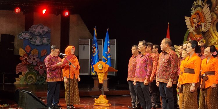 Pelantikan Pengurus Baru PWI Bali, Pemerintah Tegaskan Komitmen Jaga Kebebasan Pers