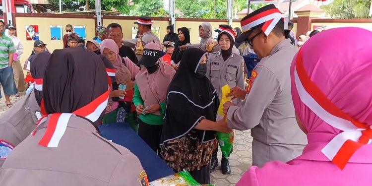 Polsek Palaran dan Bulog Samarinda Gelar GPM, 1 Ton Beras Ludes Terjual