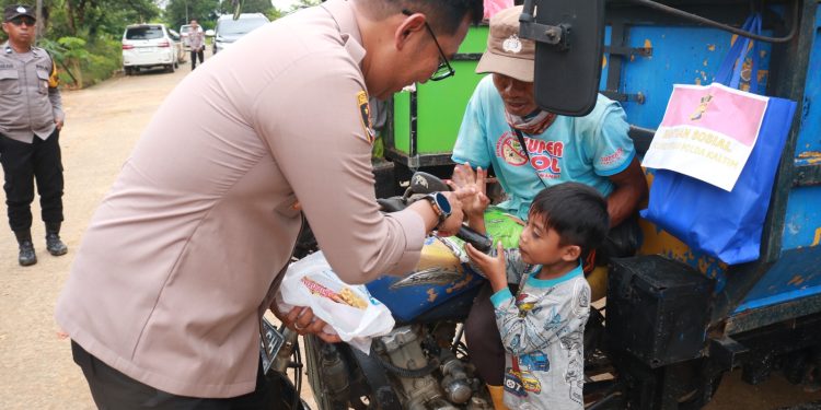 Kapolres Kukar AKBP Khairul Basyar, Sosok Humanis dengan Jejak Sosial di Berau