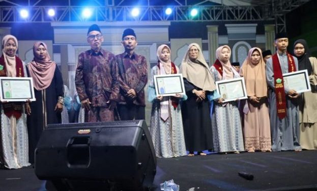 Peran Strategis Santri dalam Pembangunan Kukar, Edi Damansyah: Kunci Masa Depan Ada di Tangan Mereka