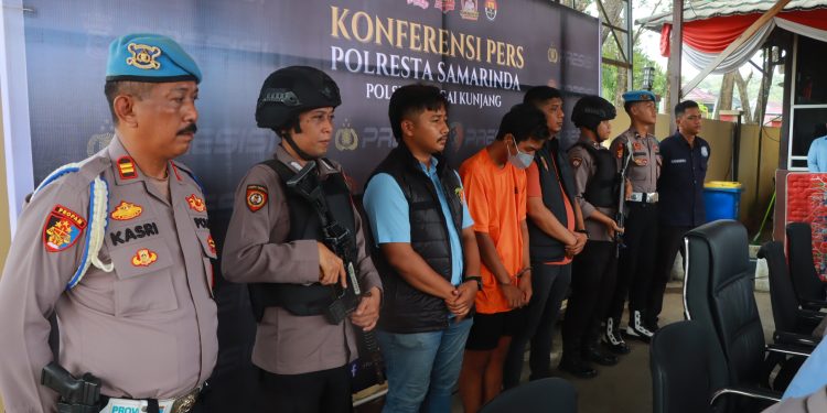 Ayah Cekik Dua Anak Kandungnya hingga Tewas, Motif Sakit Hati pada Istri Jadi Pemicu