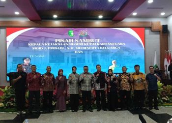 Kajari Baru Tenggarong Resmi Dilantik, Tegaskan Komitmen Perkuat Internal Kejaksaan