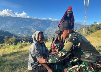 Satgas Yonif 614/RJP Tingkatkan Kualitas Hidup Masyarakat Lanny Jaya melalui Program Pengobatan Gratis di Kampung Popome