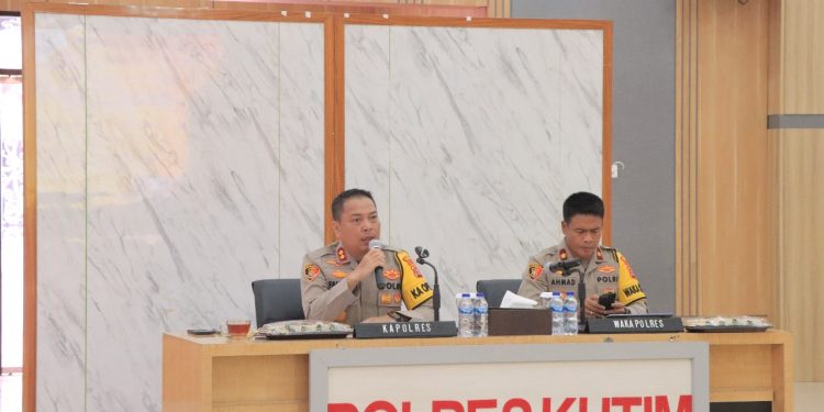 Polres Kutai Timur Gelar Anev Kamtibmas Rutin untuk Jaga Keamanan Wilayah
