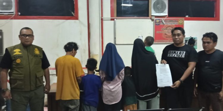 Satpol PP Kukar dan DP3A Hentikan Eksploitasi Anak di Kawasan Turapan Tenggarong