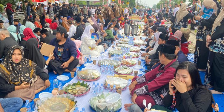 Beseprah, Simbol Pemimpin Sebagai Pelayan Rakyat dan Perekat Persatuan