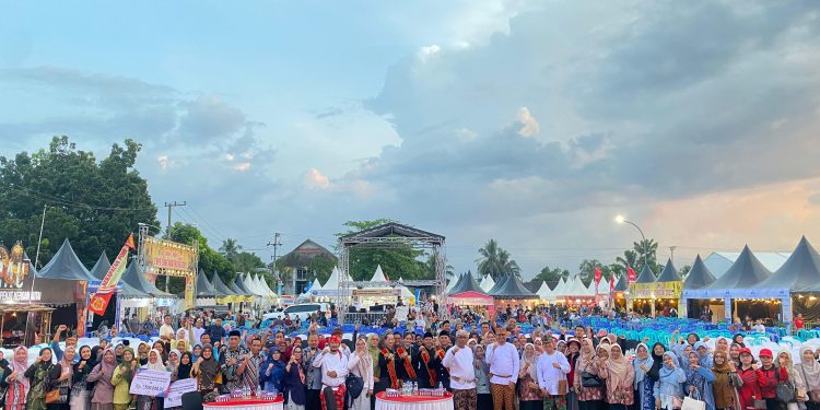 DPRD Kukar Apresiasi Program Seragam Gratis, Harap Meringankan Beban Orang Tua